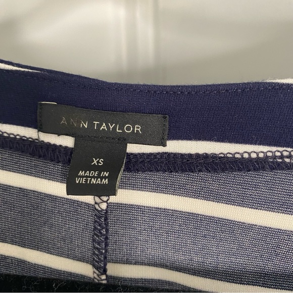 ANN TAYLOR Navy/White Mixed Stripe Wrap Dress SZ XS NEW!! - Picture 5 of 5